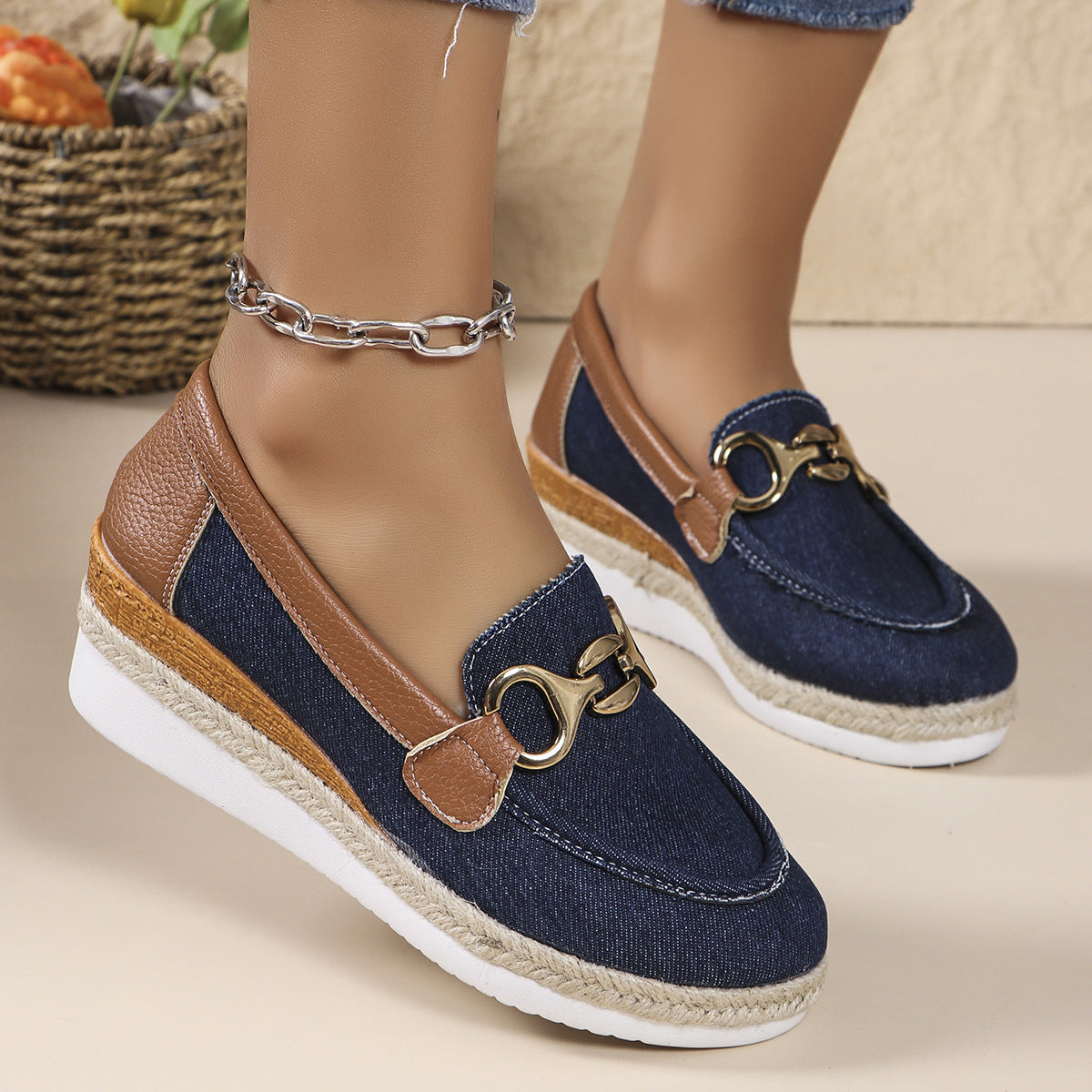 Outer Wear Horsebit Buckle Wedge Platform Loafers